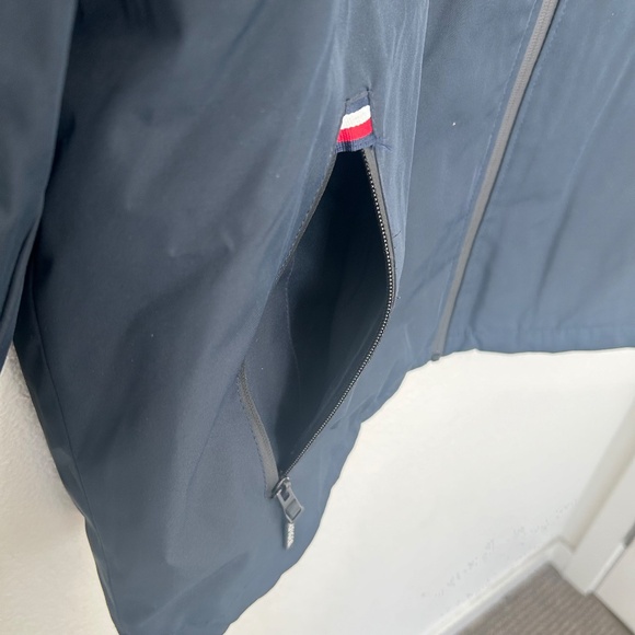 Tommy Hilfiger Men's Performance Hooded Jacket Size XL Color Navy - Picture 7 of 16